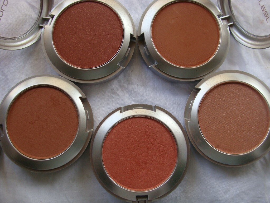 colorbar blush